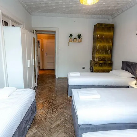K&D Super Big Apartment 2 Krakow Apartment *